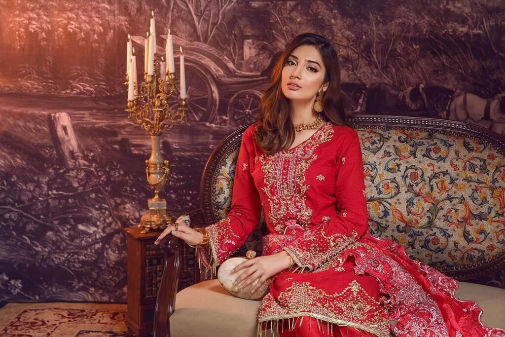 5 Reasons To Shop For Pakistani Dresses Online In UK