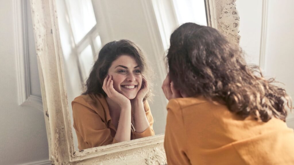Focusing Mirror